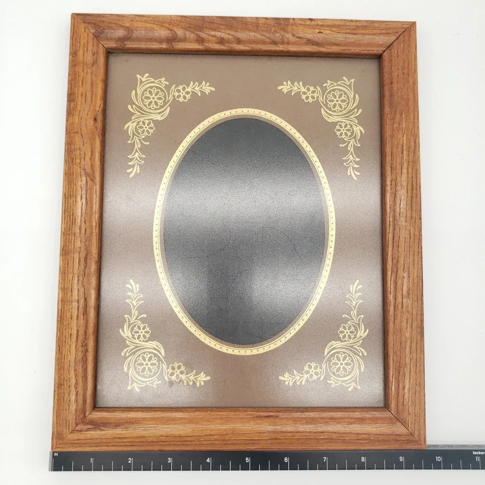 Vintage Oak Wood Floral Gold Filigree Oval Glass Portrait Picture Frame Tabletop